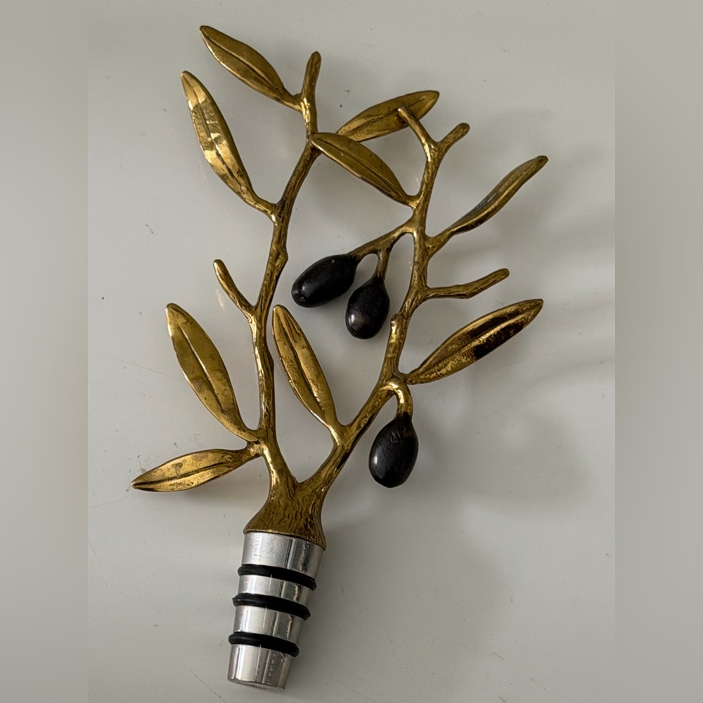 Michael Aram Gold Olive Branch Gold Bottle Stopper with Black Olive Accents - Picture 2 of 7